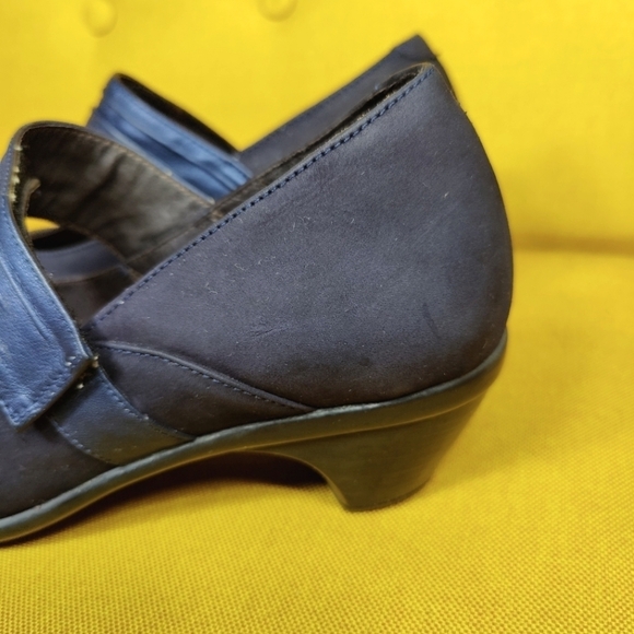 NAOT Attitude Women's Mary Jane Pump Block Heel Navy Leather Shoe Size 7-7.5 - Picture 6 of 9